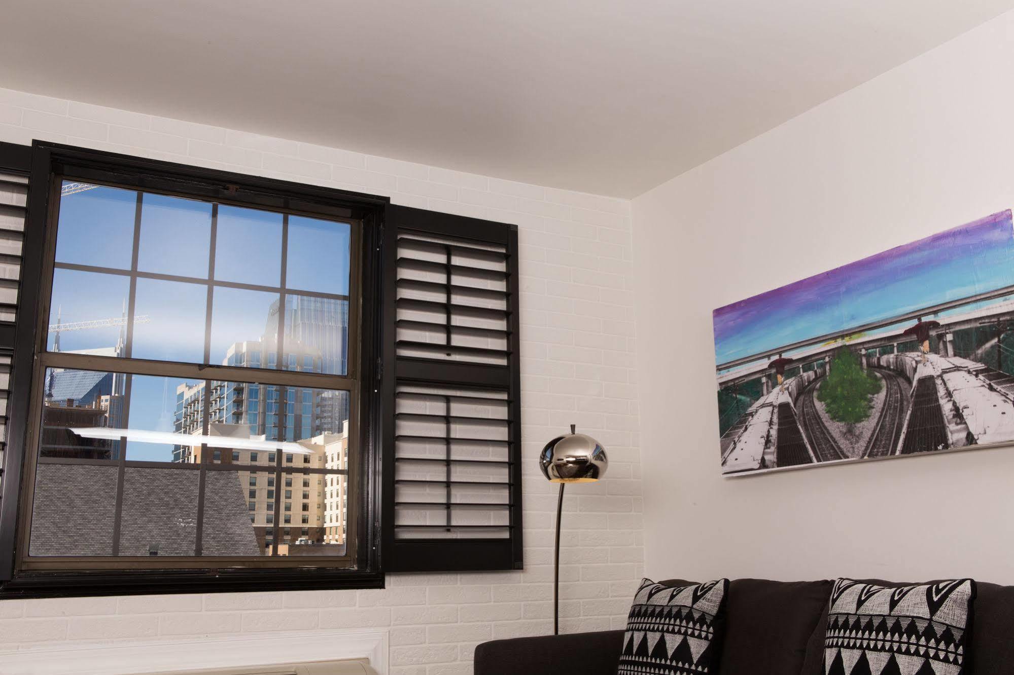 Sobro Guest House แนชวิลล์ ภายนอก รูปภาพ