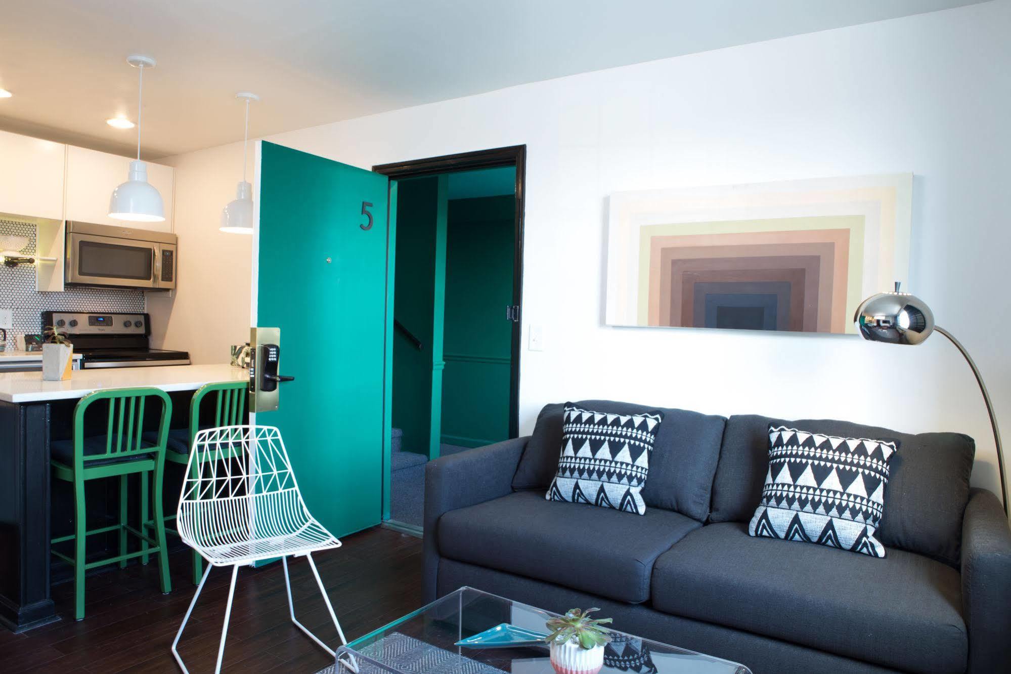 Sobro Guest House แนชวิลล์ ภายนอก รูปภาพ